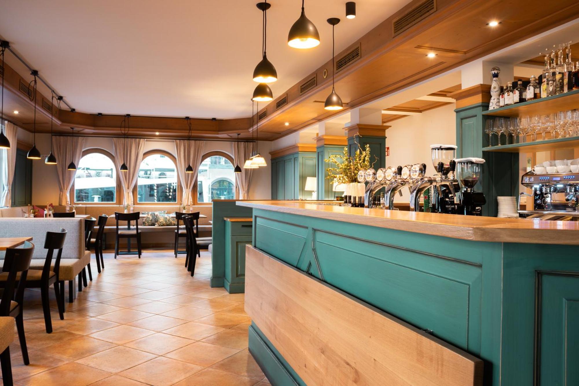 Hotel Weisser Baer Sankt Wolfgang im Salzkammergut Luaran gambar